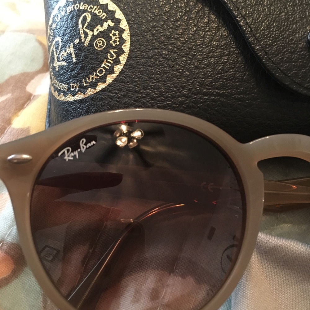 Ray Ban sun glasses